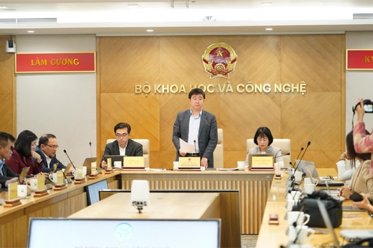 Tiếp tục triển khai đồng bộ, quyết liệt các nhiệm vụ khoa học công nghệ