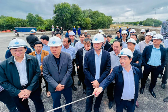 Lãnh đạo thành phố Đà Nẵng thúc đẩy tiến độ các dự án trọng điểm
