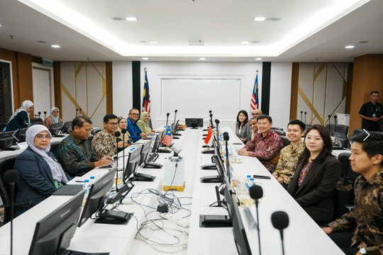 Malaysia và Singapore đẩy mạnh hợp tác kinh tế song phương