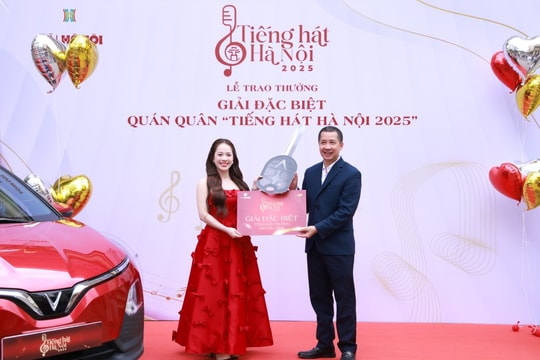 Trao giải Đặc biệt tới Quán quân cuộc thi “Tiếng hát Hà Nội 2025"