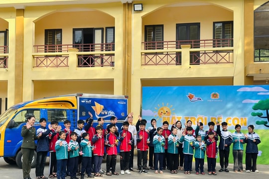 Những "mặt trời bé con" lớn lên trong vòng tay chiến sĩ công an