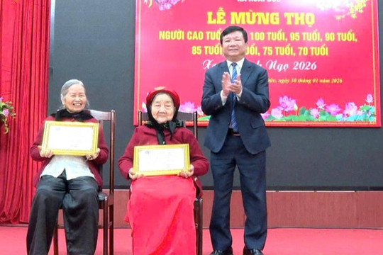 Hoài Đức tổ chức mừng thọ, chúc thọ người cao tuổi