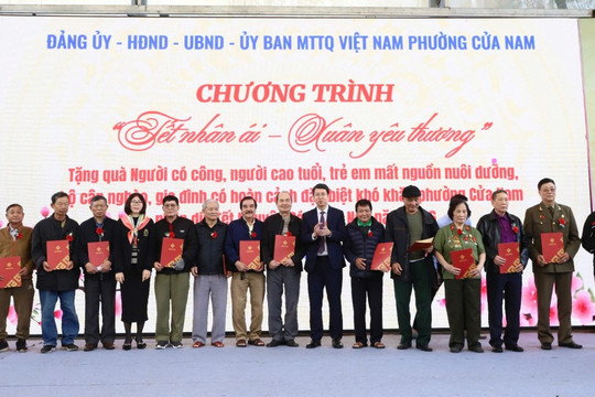 Phường Cửa Nam lan tỏa Tết nhân ái, chăm lo gần 3.000 đối tượng chính sách và hoàn cảnh khó khăn