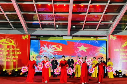 Chương trình văn nghệ “Ánh sáng - Niềm tin - Khát vọng” chào mừng thành công Đại hội XIV của Đảng