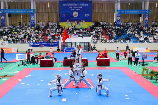 Gần 2.000 võ sinh tham dự Festival Taekwondo Hà Nội mở rộng