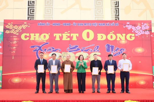 Xã Cổ Đô huy động hơn 1,345 tỷ đồng sẻ chia Tết với người khó khăn