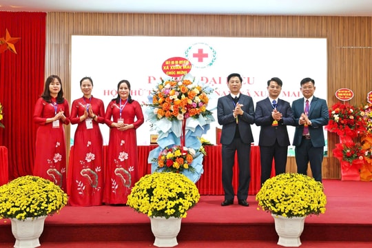 Xuân Mai vận động, tặng hơn 2.000 suất quà trị giá hơn 1,7 tỷ đồng