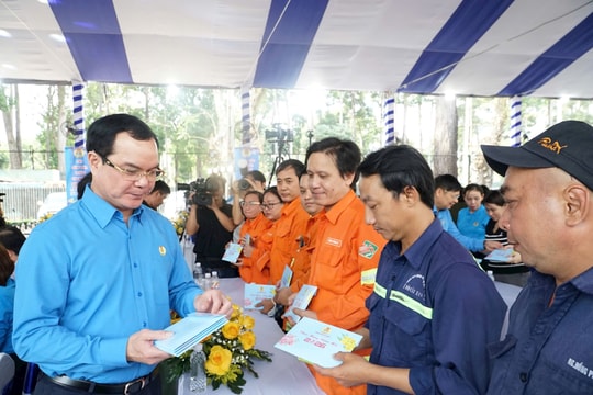 Khai mạc Chợ Tết Công đoàn - Xuân 2026 tại TP Hồ Chí Minh