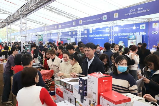 Khai mạc Chợ Tết Công đoàn 2026: Ấm áp nghĩa tình Công đoàn Thủ đô