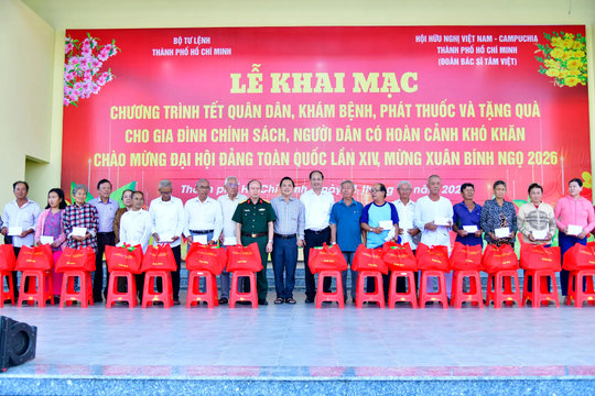 TP Hồ Chí Minh: ấm áp nghĩa tình "Tết quân – dân" tại Cần Giờ