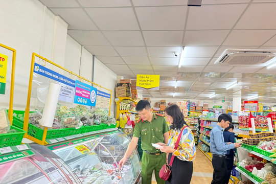Quảng Ngãi siết chặt an toàn thực phẩm dịp Tết Nguyên đán 2026
