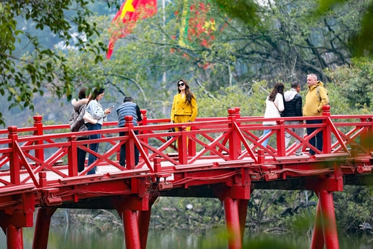 Bắc Bộ có mưa nhỏ rải rác, trời rét