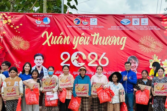 Tuổi trẻ Đà Nẵng mang Tết yêu thương đến vùng cao Sông Kôn