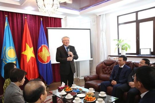 Phát huy vai trò cầu nối hữu nghị thúc đẩy quan hệ hợp tác toàn diện Việt Nam - Kazakhstan
