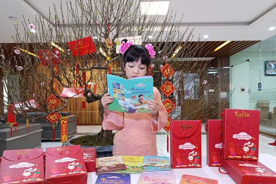 Những trang sách yêu thương cùng con khôn lớn