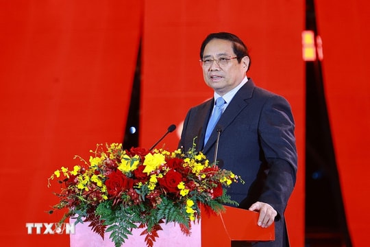 Thủ tướng: Hội chợ mùa Xuân là "hạt giống ươm mầm thịnh vượng"