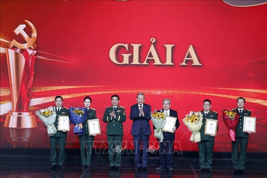 Tổng Bí thư Tô Lâm dự tổng kết, trao giải cuộc thi "Vững bước dưới cờ Đảng"