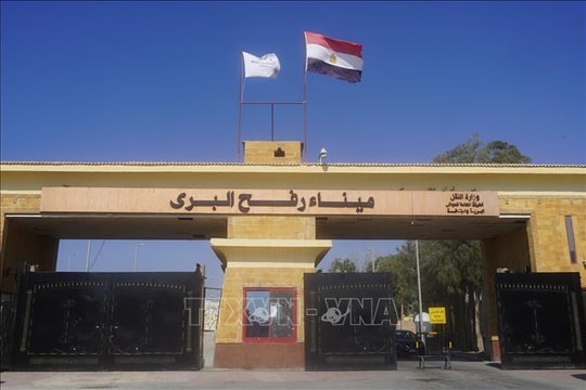 Cửa khẩu Rafah chính thức mở cửa hoàn toàn