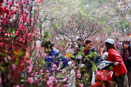 Thủ tướng yêu cầu đôn đốc doanh nghiệp chi trả đầy đủ lương, thưởng Tết cho người lao động