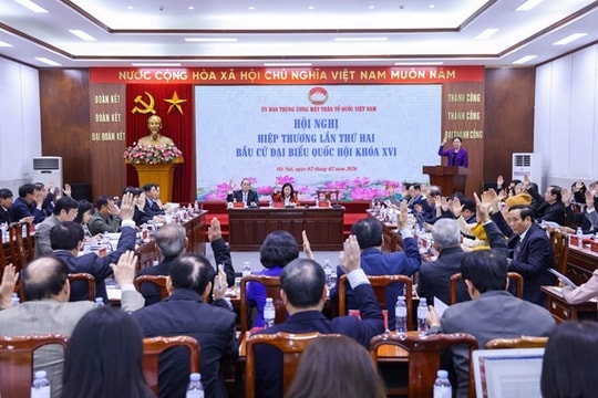 100% đại biểu thống nhất danh sách 217 người ở Trung ương ứng cử đại biểu Quốc hội khóa XVI