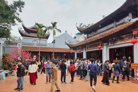 Không gian tín ngưỡng, bến xe được đề xuất áp dụng quy định không hút thuốc