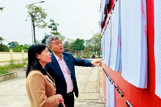 Nam Phù hoàn thành niêm yết danh sách cử tri tại 100% khu vực bỏ phiếu