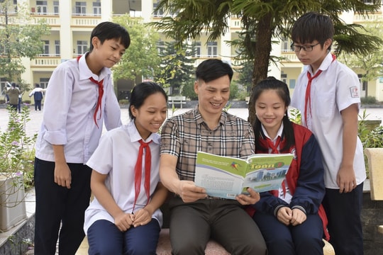 Bộ GD&ĐT ban hành quy tắc ứng xử của nhà giáo