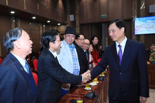 Hà Nội: Gặp mặt lãnh đạo báo chí, văn nghệ sĩ, nhà khoa học