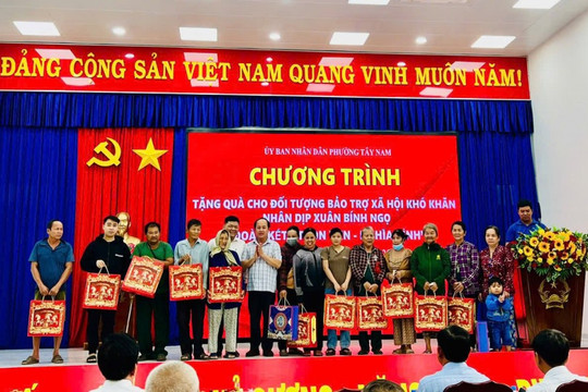 Phường Tây Nam (TP Hồ Chí Minh) Chung tay không để ai thiếu Tết