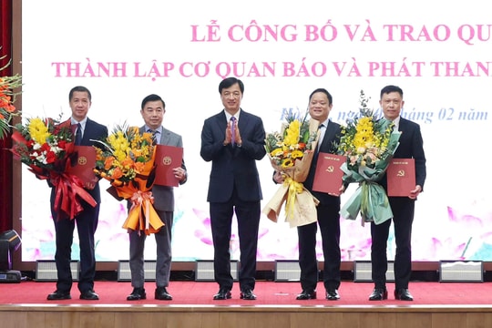 CÙNG BẠN ĐỌC!