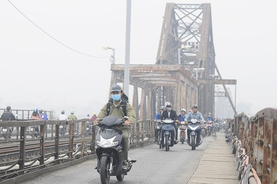 Hà Nội có mưa phùn và sương mù