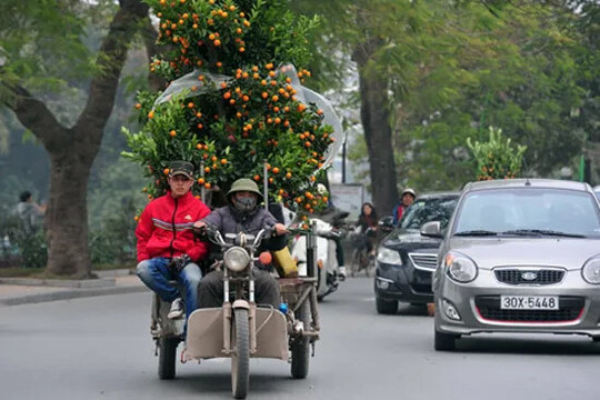 Tăng cường phương tiện vận tải dịp Tết, không để xảy ra hiện tượng chèn ép giá