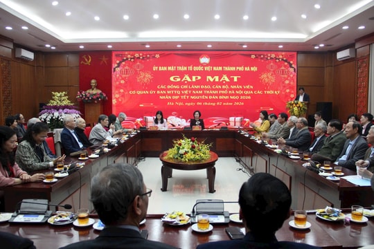 Mặt trận Hà Nội gặp mặt lãnh đạo, cán bộ qua các thời kỳ