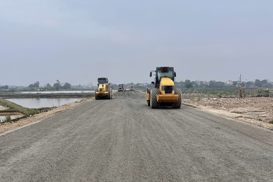Cần sớm đưa Dự án đường trục ĐH 09 về đích