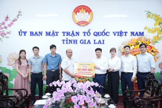 TP Hà Nội Tặng quà gia đình chính sách, hoàn cảnh khó khăn dịp Tết Nguyên đán Bính Ngọ tại tỉnh Gia Lai