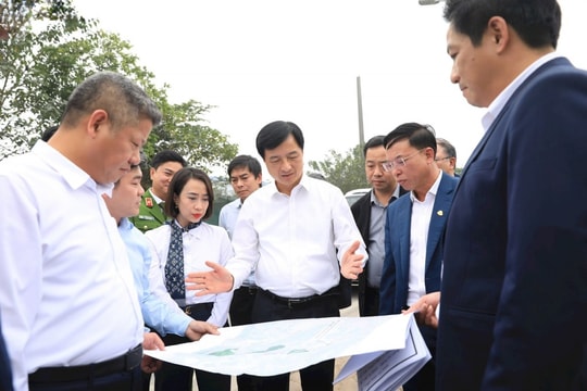 Bí thư Thành ủy Hà Nội Nguyễn Duy Ngọc: Xử lý các điểm nghẽn vừa là yêu cầu cấp bách, vừa phải bảo đảm căn cơ, bền vững
