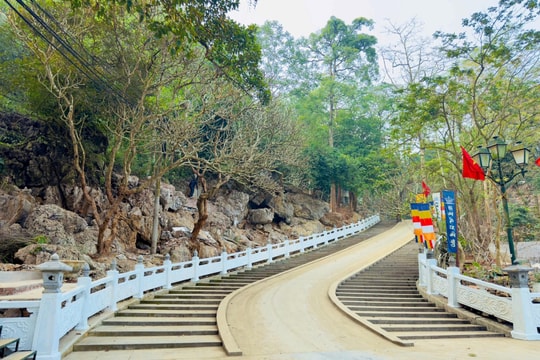 Lễ hội chùa Hương 2026: Đổi mới tư duy và cách làm