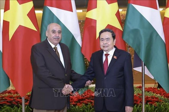 Chủ tịch Hạ viện Jordan kết thúc tốt đẹp chuyến thăm chính thức Việt Nam
