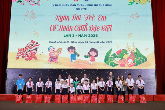 Gieo mầm yêu thương, ươm xuân cho hàng ngàn trẻ em