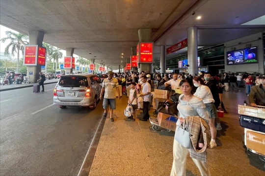 TP Hồ Chí Minh: Hơn 1.000 chuyến bay/ngày qua sân bay Tân Sơn Nhất những ngày cao điểm Tết
