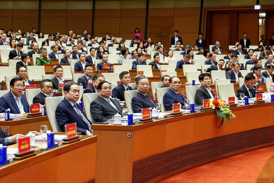 Tin tức đặc biệt trên báo in Hànộimới ngày 8-2-2026