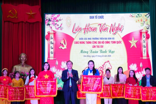 Sơn Đồng: Liên hoan văn nghệ giữa các thôn, tổ dân phố, các nhà trường trên địa bàn