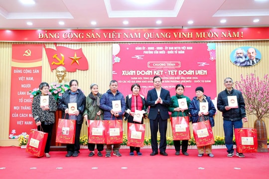 Phường Văn Miếu - Quốc Tử Giám tổ chức Chương trình "Xuân đoàn kết - Tết đoàn viên"