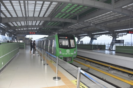 Hà Nội Metro tăng tần suất giờ cao điểm hai tuyến đường sắt đô thị từ 9/2