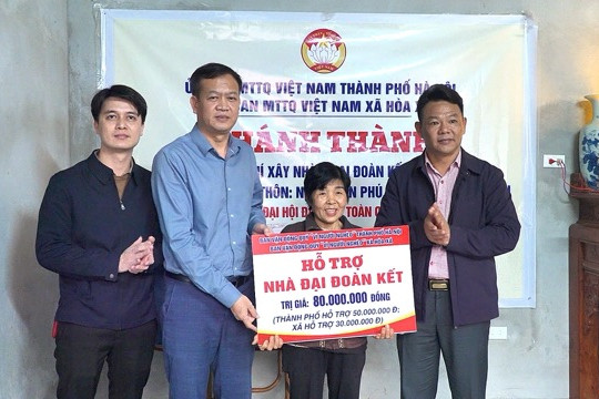 Xã Hoà Xá khánh nhà Đại đoàn kết trước thềm Xuân mới