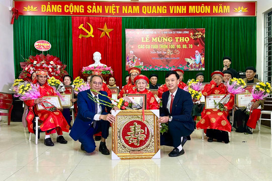 Phường Phú Lương: Giữ gìn nét đẹp mừng thọ truyền thống tại cộng đồng dân cư Trinh Lương