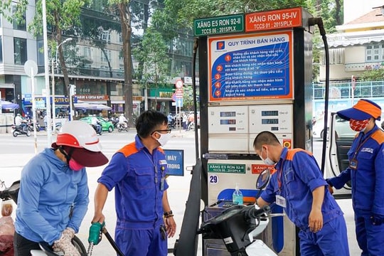 Không để gián đoạn nguồn cung xăng, dầu trong cao điểm Tết Bính Ngọ 2026