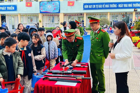 Trường Tiểu học Ngọc Lâm tuyên truyền pháp luật về vũ khí, vật liệu nổ và phòng chống pháo nổ trong học đường