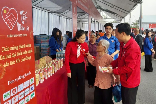 731 tỷ đồng chi quà “Tết nhân ái”