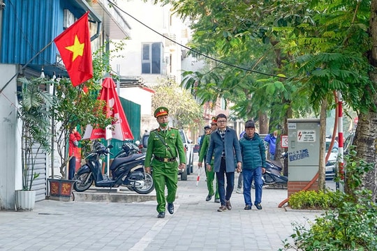 Công an thành phố Hà Nội triển khai nhiều giải pháp: Để nhân dân vui xuân, đón Tết an toàn